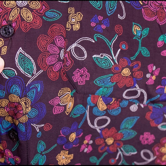 Vintage 80s Guess Marciano floral button down - Picture 3 of 7